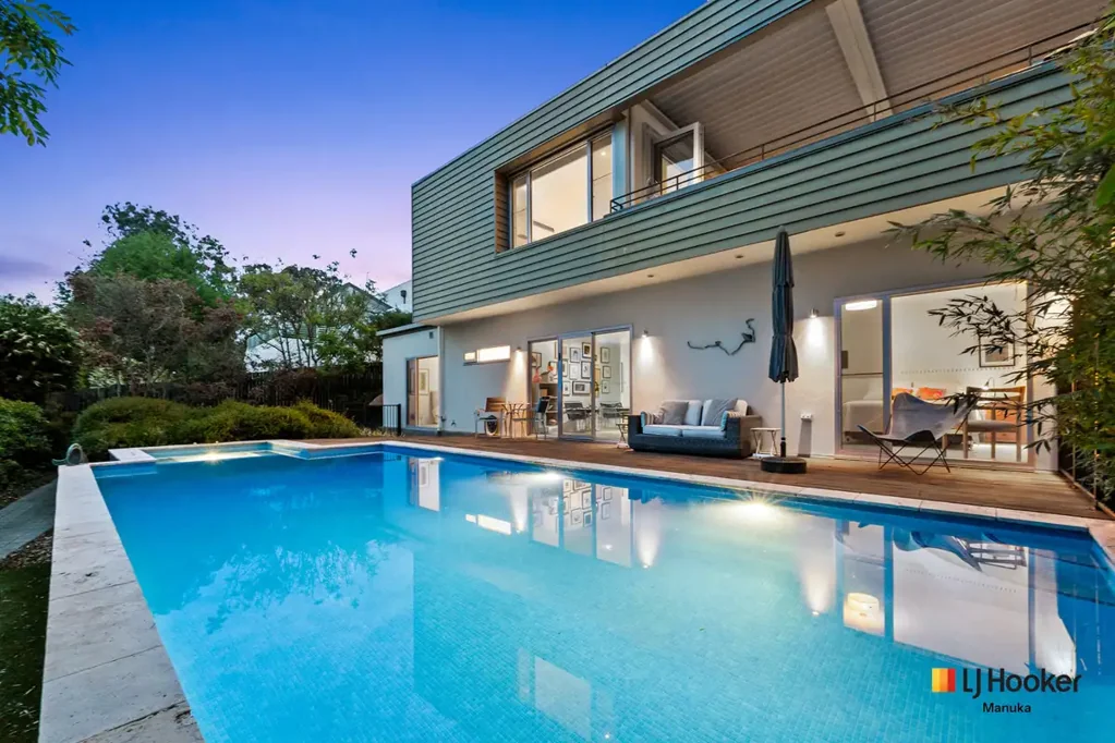 11 Bass Gardens, Griffith, ACT 2603