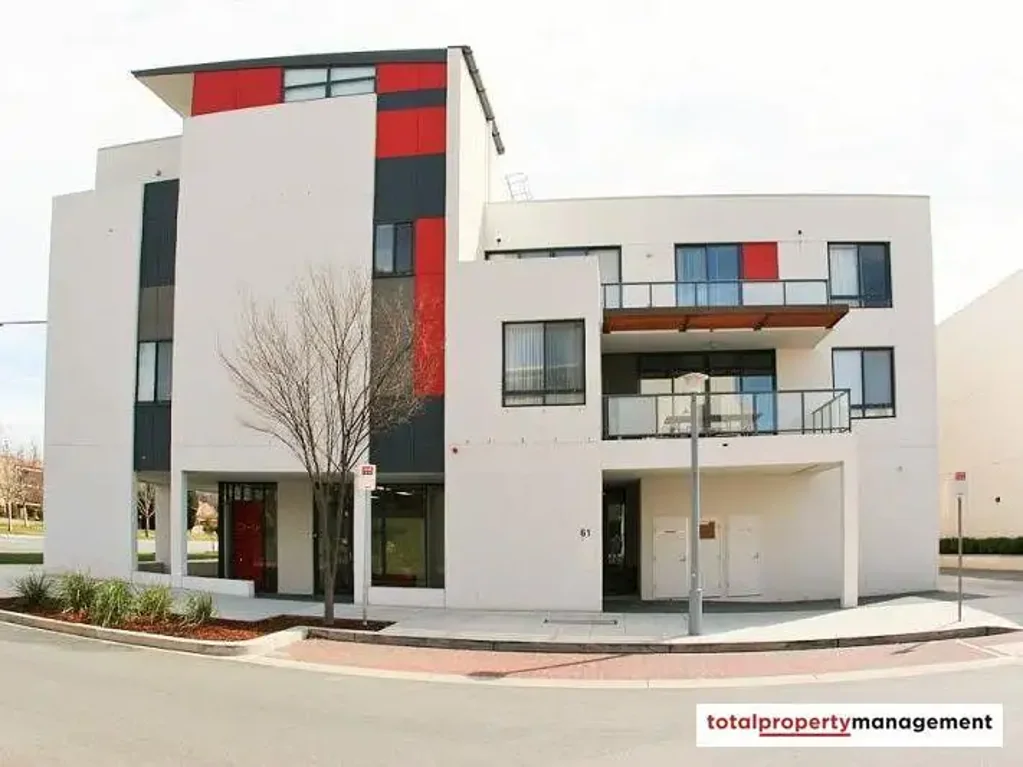 Large 2 Bedroom Apartment in Kingston