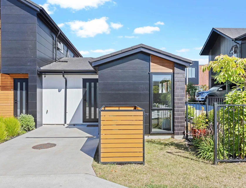 8 Honowai Street, Kumeu, Rodney, Auckland, 2房, 1浴, 城市屋