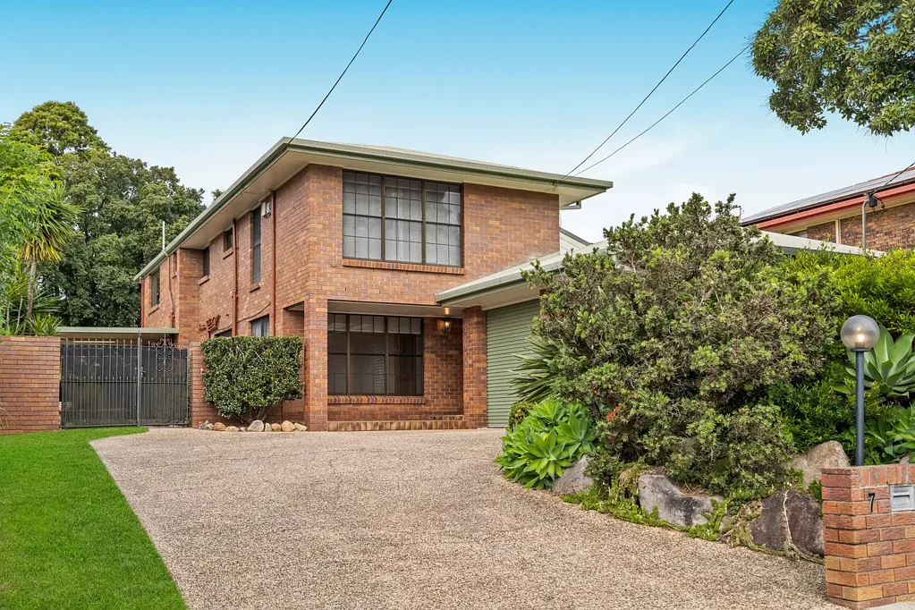 Springwood 5部屋 An Immaculate Family Home with an Elevated Location