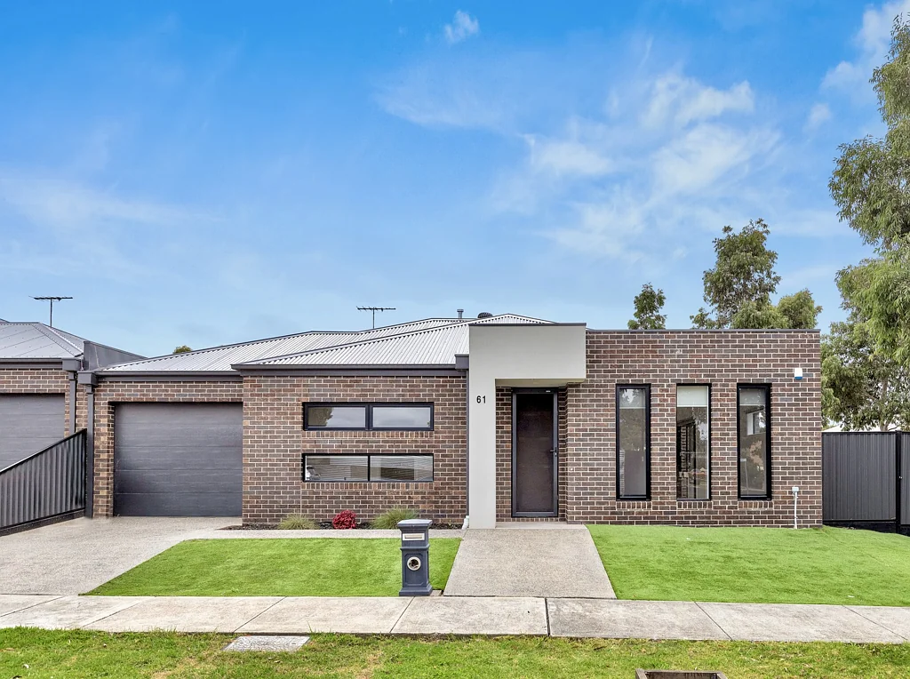 61 Manny Paul Circuit, Burnside Heights, VIC 3023