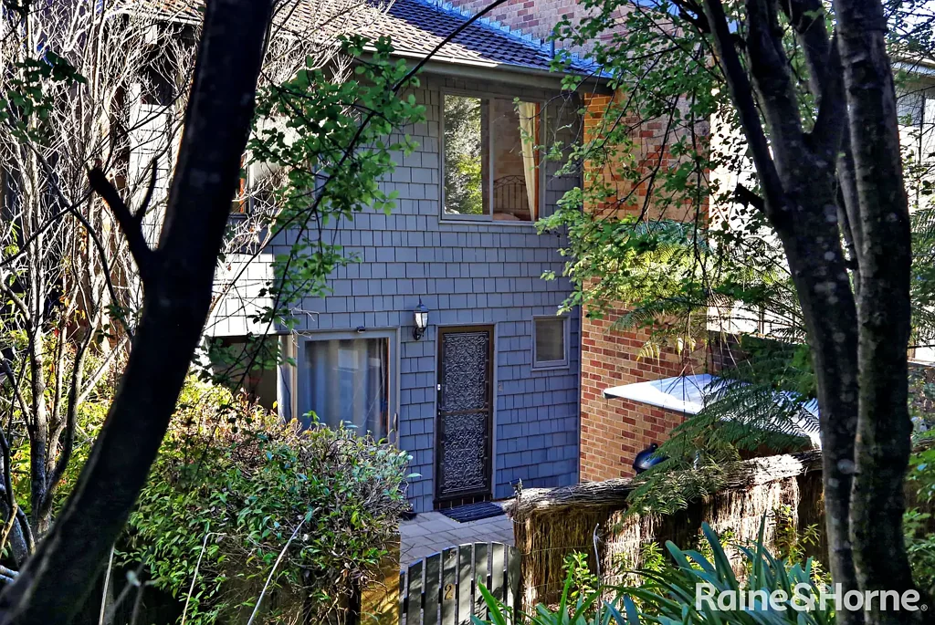 Bowral 3房  JUST LISTED - The Townhouse of Opportunity!