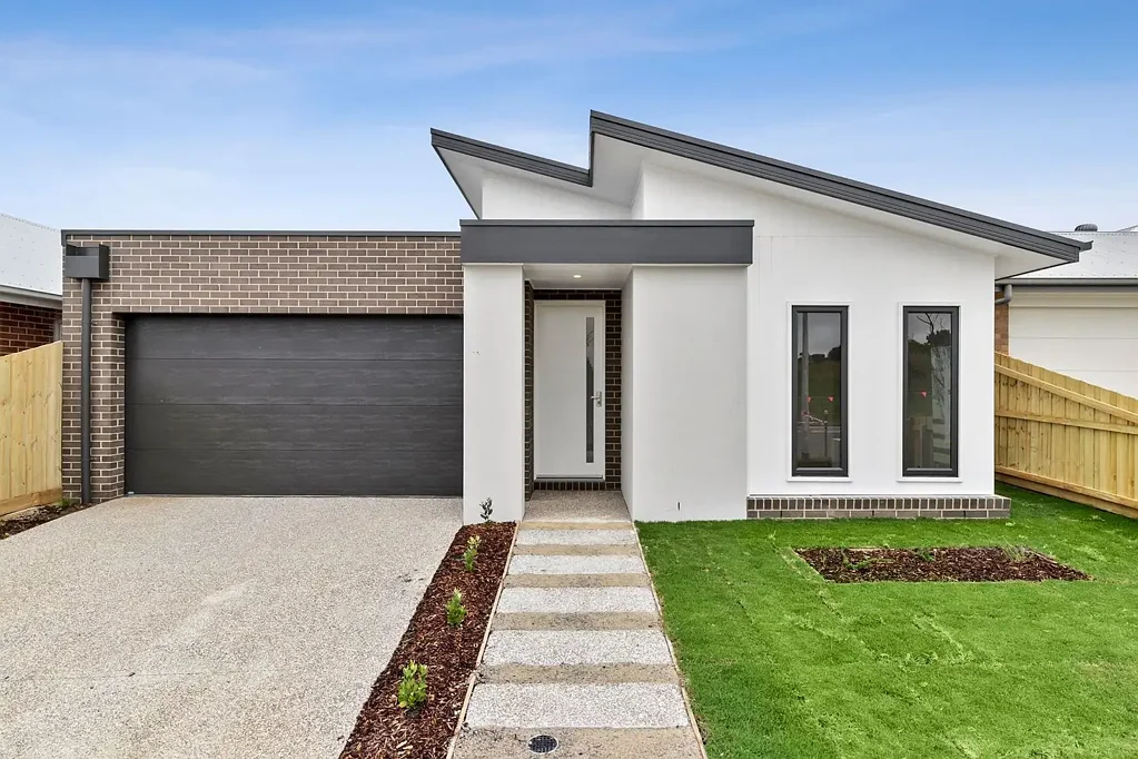 Trendy living in a brand-new home
