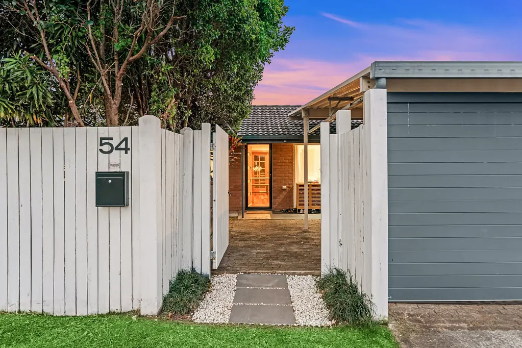Rochedale South 4 Bedroom Style, Comfort & Effortless Family Living