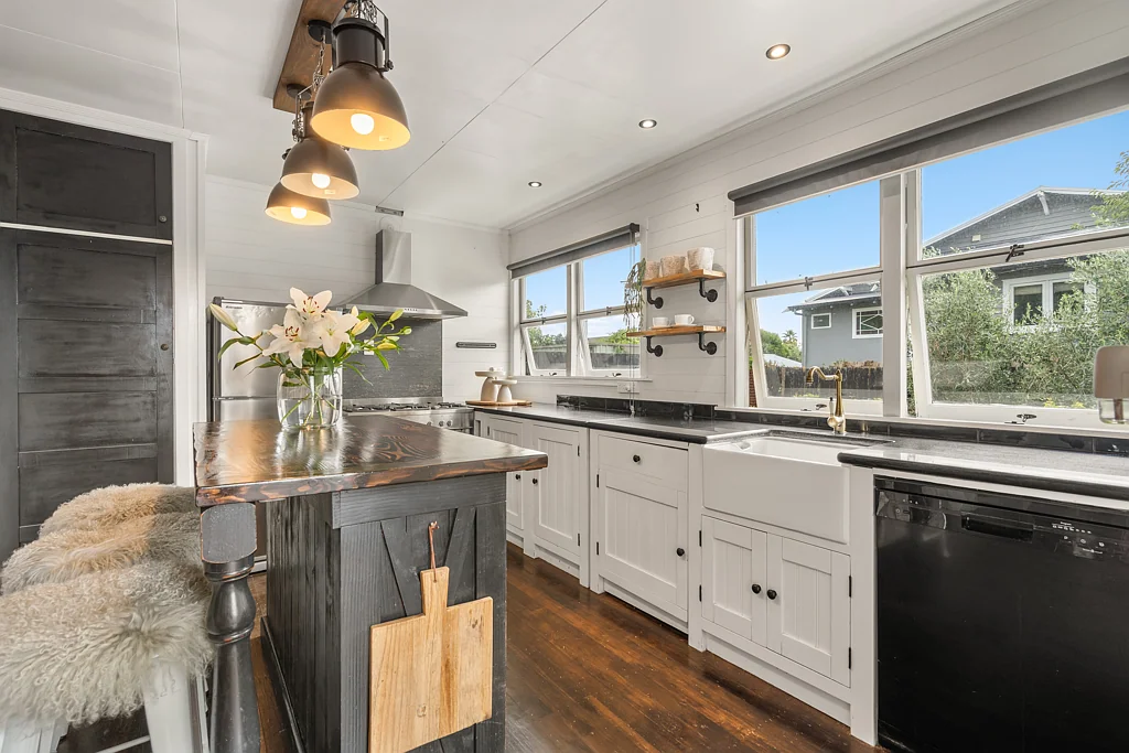 96 Moore Street, Cambridge, Waipa, Waikato