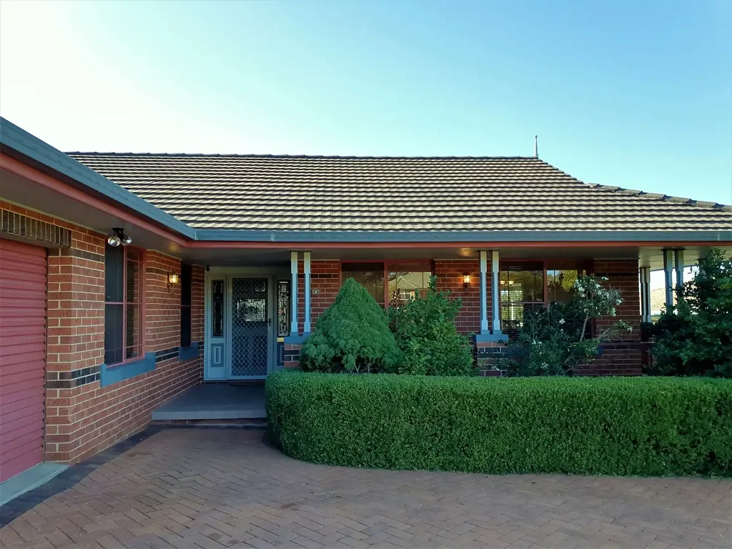 Fully Furnished South Mudgee Retreat with Space to Unwind