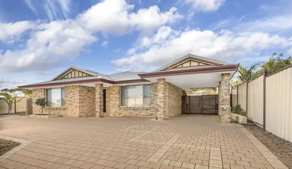 15 Premier Circle, Dongara
