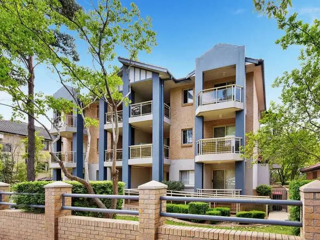 Stylish & Convenient Apartment in the Heart of Merrylands