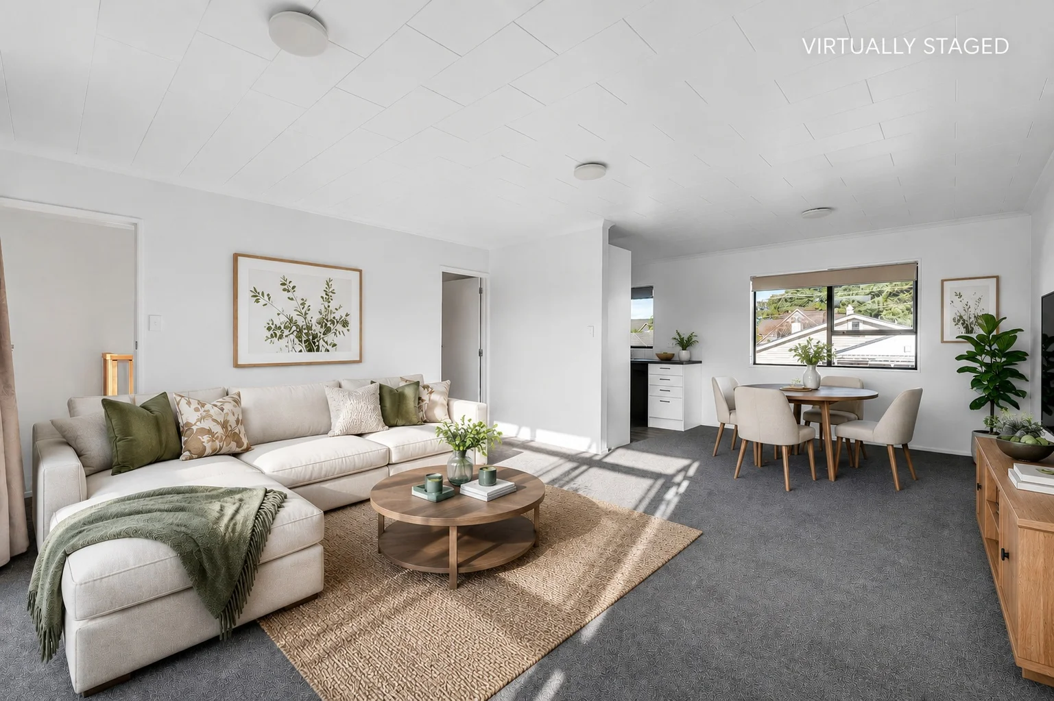 Westown 3Phòng ngủ Low maintenance Westown living