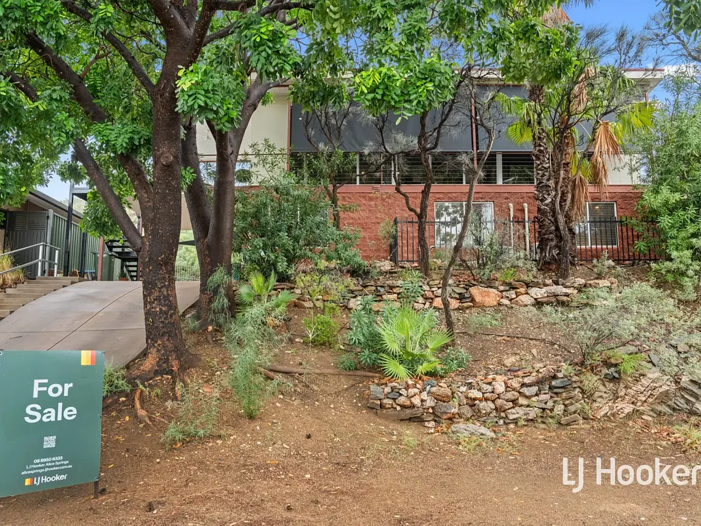Araluen 4غرفة نوم Panoramic Desert Views from an Elevated Retreat