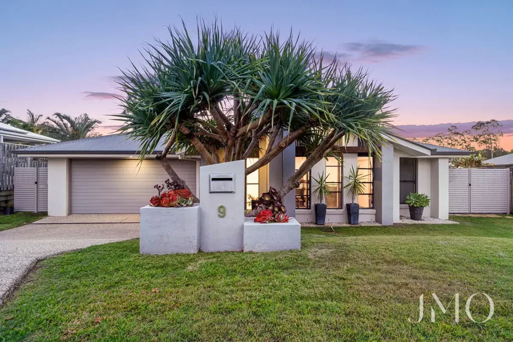 Ormeau 4ਬੈੱਡਰੂਮ Modern Family Living on a Grand 866m² Block