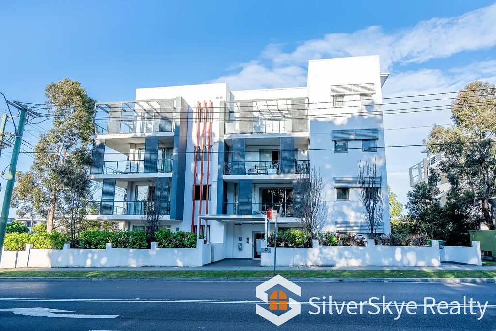 Generously spaced apartment just minutes away from Parramatta CBD!