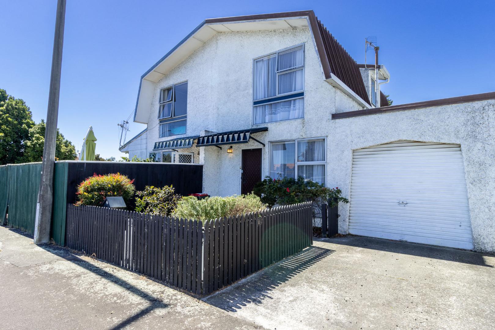 1 Pascal Street, Palmerston North Central, Palmerston North, 2 phòng ngủ, 1 phòng tắm, Townhouse