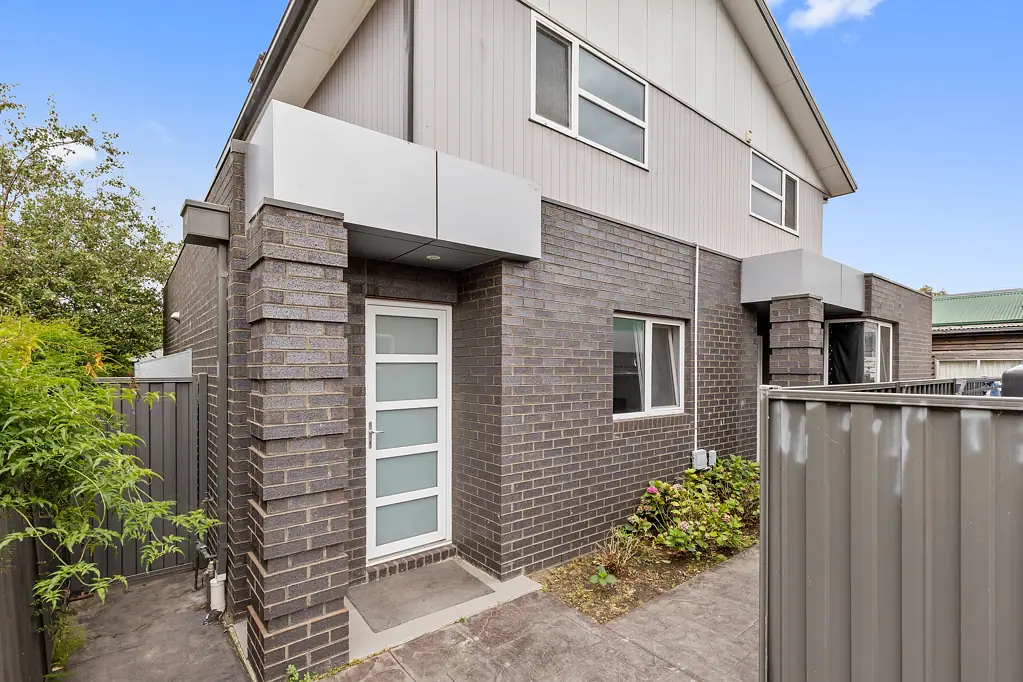 2/37 Loch Street, Coburg, VIC 3058