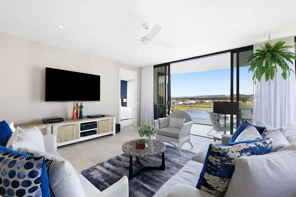 Mermaid Waters 3 Bedroom Elevate your Everyday