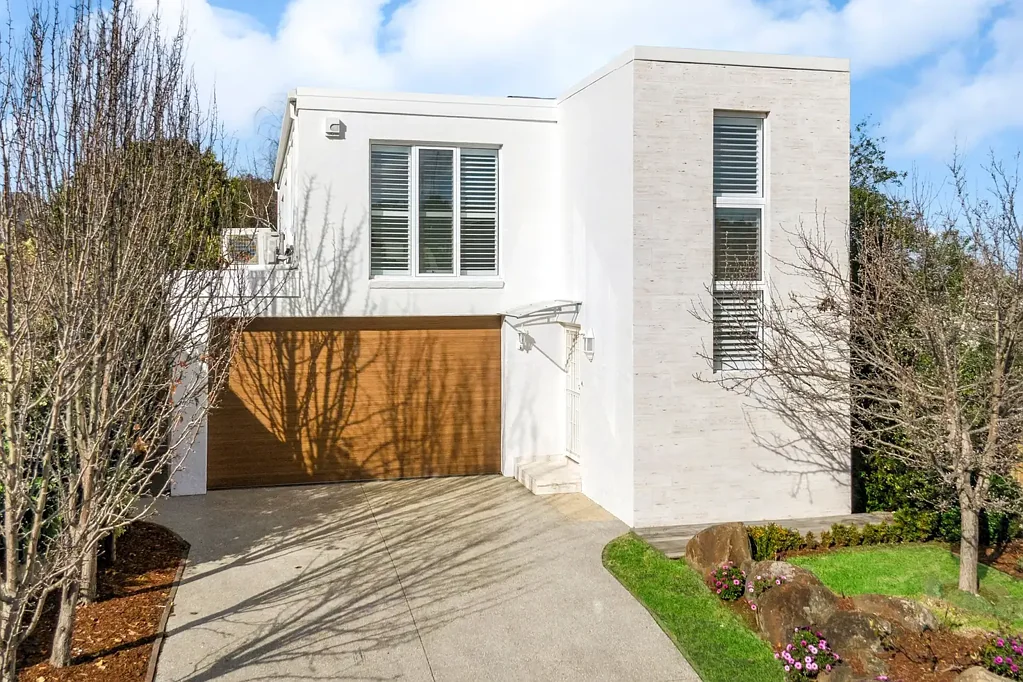 Highton 4બેડરૂમ Space, Style and Sweeping Views in Highton
