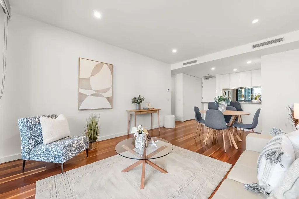 Campbell 2ਬੈੱਡਰੂਮ PERFECT LOCATION MEETS AFFORDABILITY IN THE PARADE - C5 CAMPBELL Private sale by owner