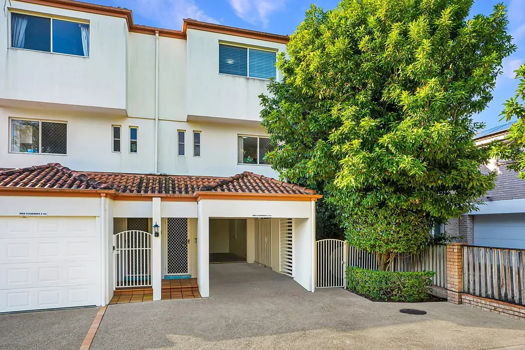 Southport 2 Bedroom Private, Low-Maintenance TSS Precinct Townhouse with Lifestyle Convenience!