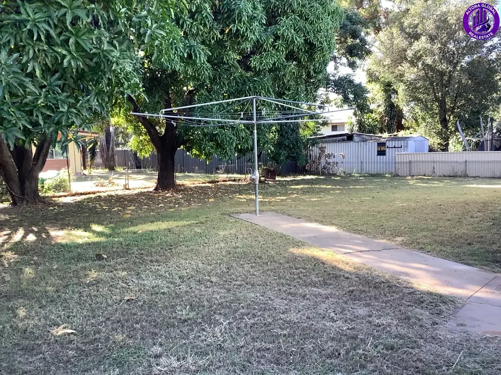 Moranbah 3બેડરૂમ Outstanding Value on a Large 834sqm Block | Strong Home or Investment Opportunity
