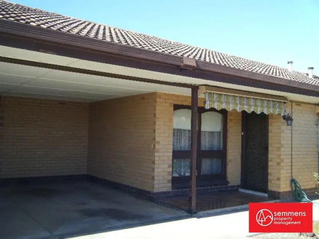 2 BEDROOM UNIT - PERFECT LOCATION