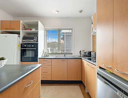 2 Kent Road, Regent, Whangarei, 2 Bedrooms, 2 Bathrooms, House