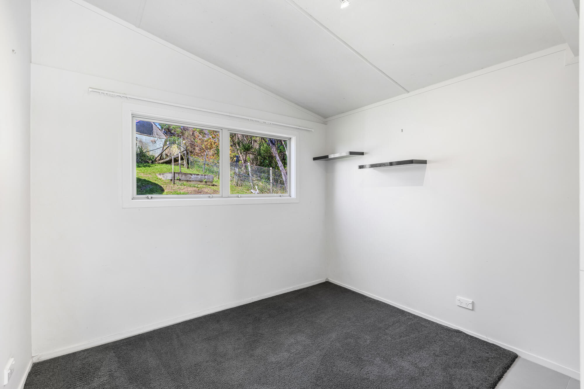 11 Ngarewa Drive, Mahurangi West, photo 4