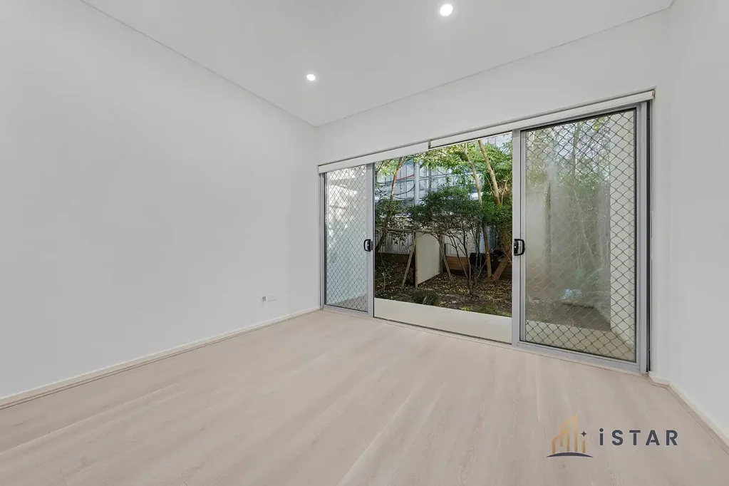 Campbelltown 1房 宽敞底层公寓 | 私人庭院 | 产权面积 172 平方米 Spacious Ground Floor Apartment | Private Courtyard |