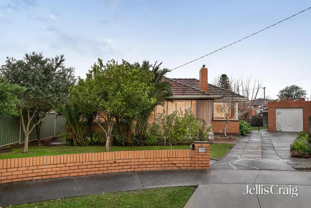 Thomastown 3房 在备受珍视的静街位置，约737平方米的绝佳机会 Exceptional Opportunity on 737m² (approx.) in a Prized Court Setting