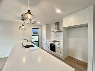 **Modern 4-Bedroom Family Home**