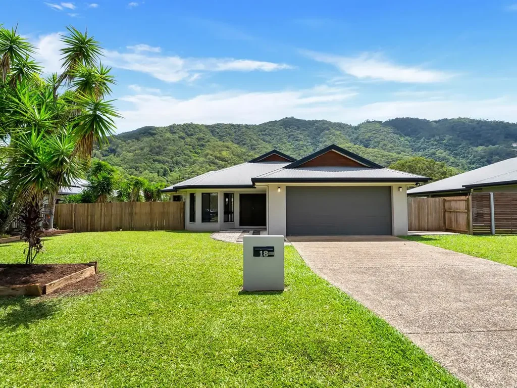 18 John Malcolm Street, Redlynch, QLD 4870