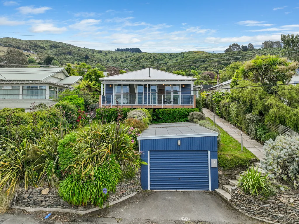 Saint Leonards 3房  Elegant Harbourside Villa