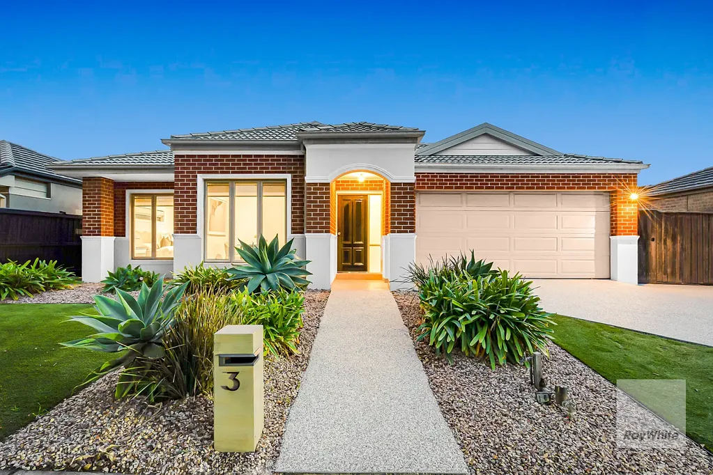 Deer Park 4 Slaapkamer A Rare Turn-Key Family Masterpiece with Park Views