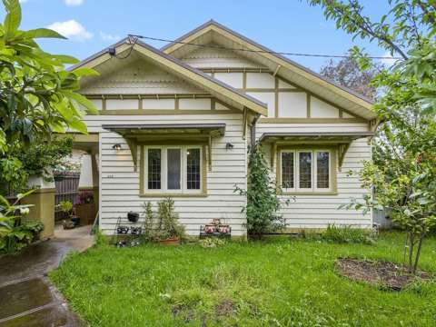 Coburg 2 Bedroom Exciting Corner Potential
