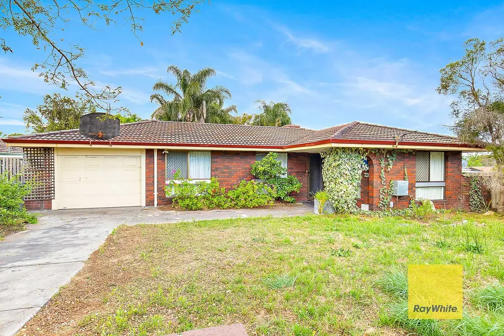 Gosnells 4房  A fantastic opportunity to secure a well-kept home with huge potential, in the heart of Gosnells!