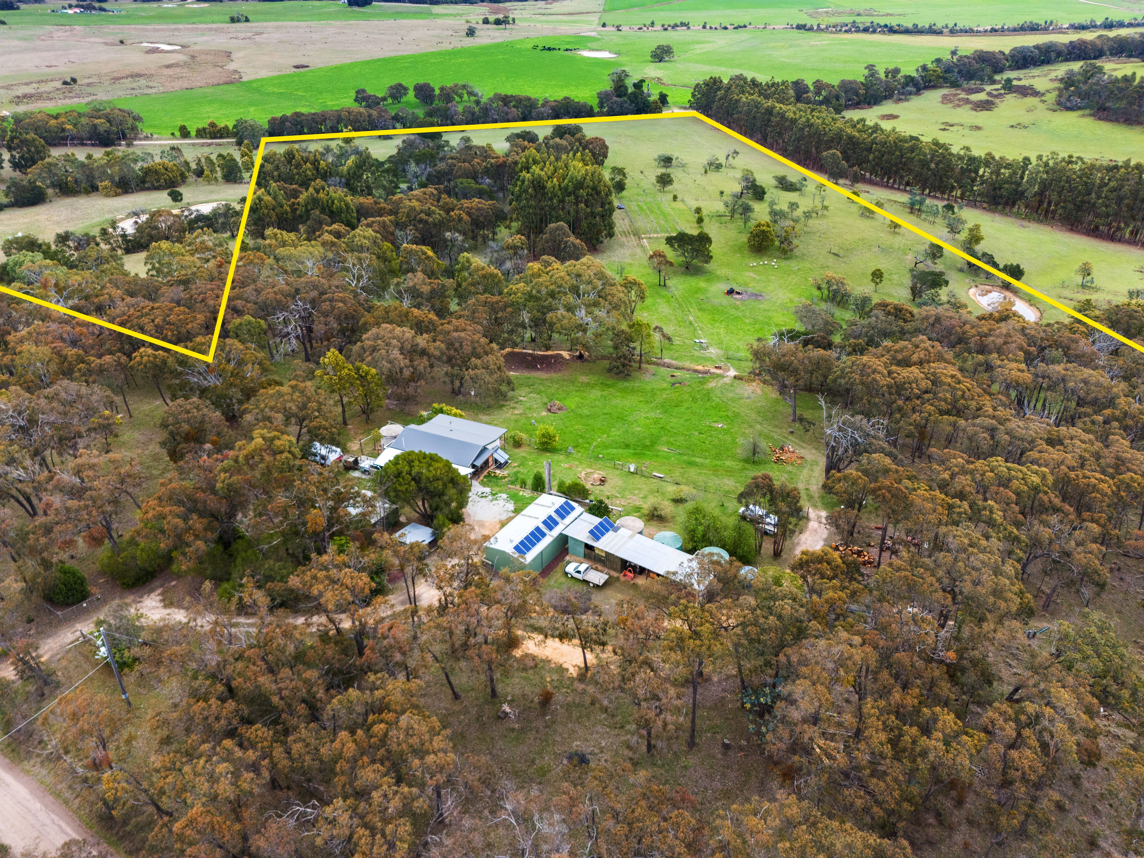 71 RED HILL RD, RAGLAN VIC 3373, 0房, 0浴, House