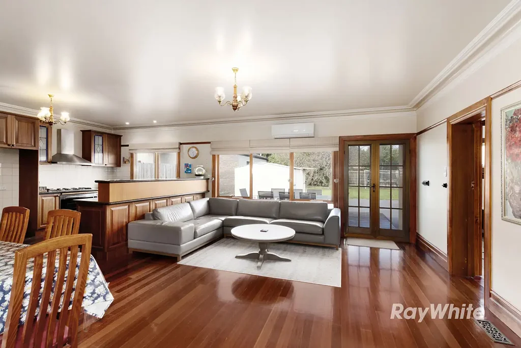 Charming Period Home in Prime Carnegie Locale