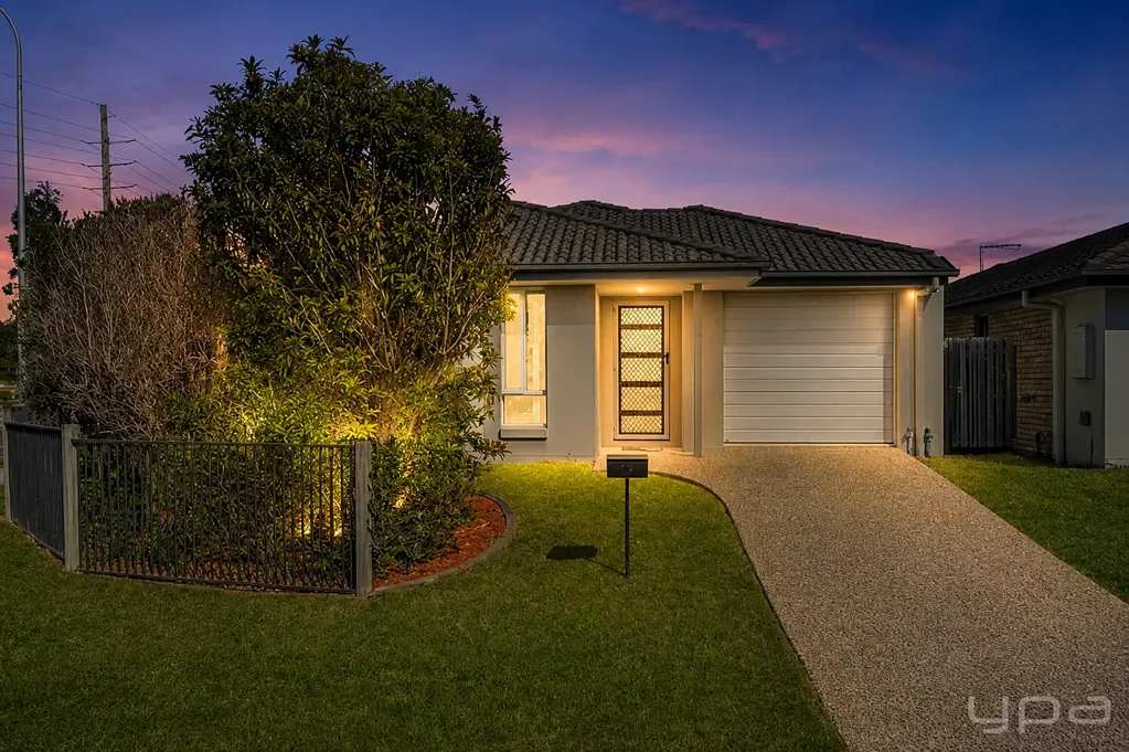 Pimpama 3 Bedroom Low-Maintenance Living on a Prime Corner Block