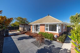 2 Pembroke Street, Avondale