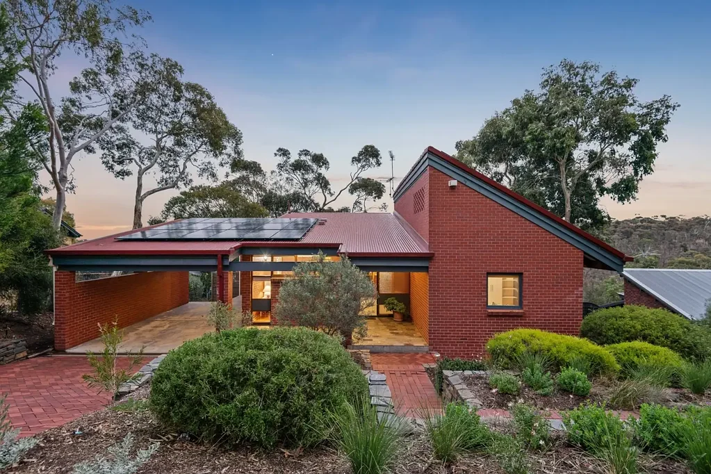 26 Banksia Crescent, Belair, SA 5052