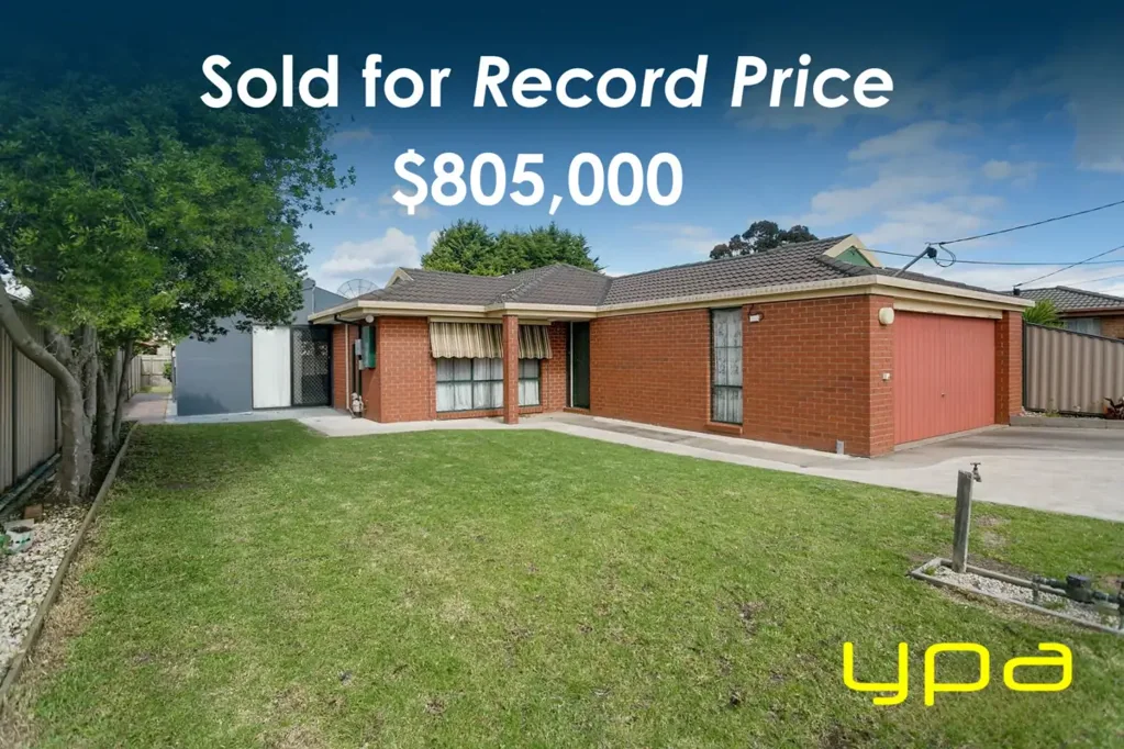 8 Laurel Crescent, Carrum Downs, VIC 3201