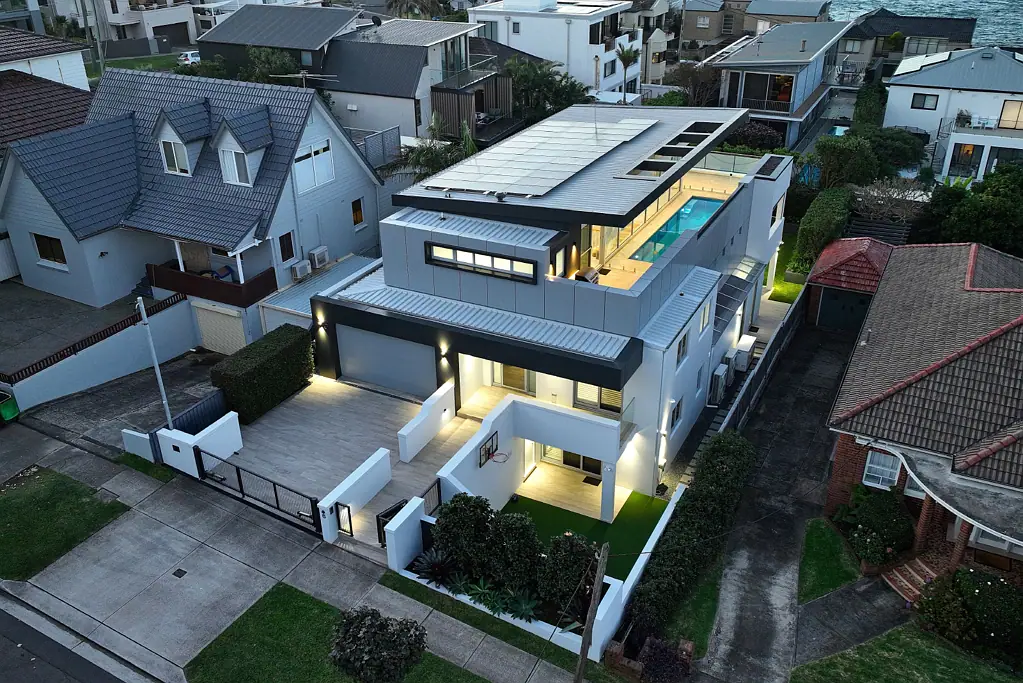 South Coogee 5غرفة نوم A Luxury Architect Designed Coastal Triumph With Views To Bondi, Cinema, Wine Tasting Room & Pool