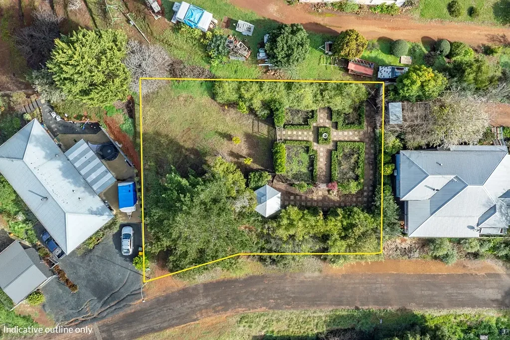 Bridgetown Picturesque 918m² Block in Quiet Bridgetown Pocket