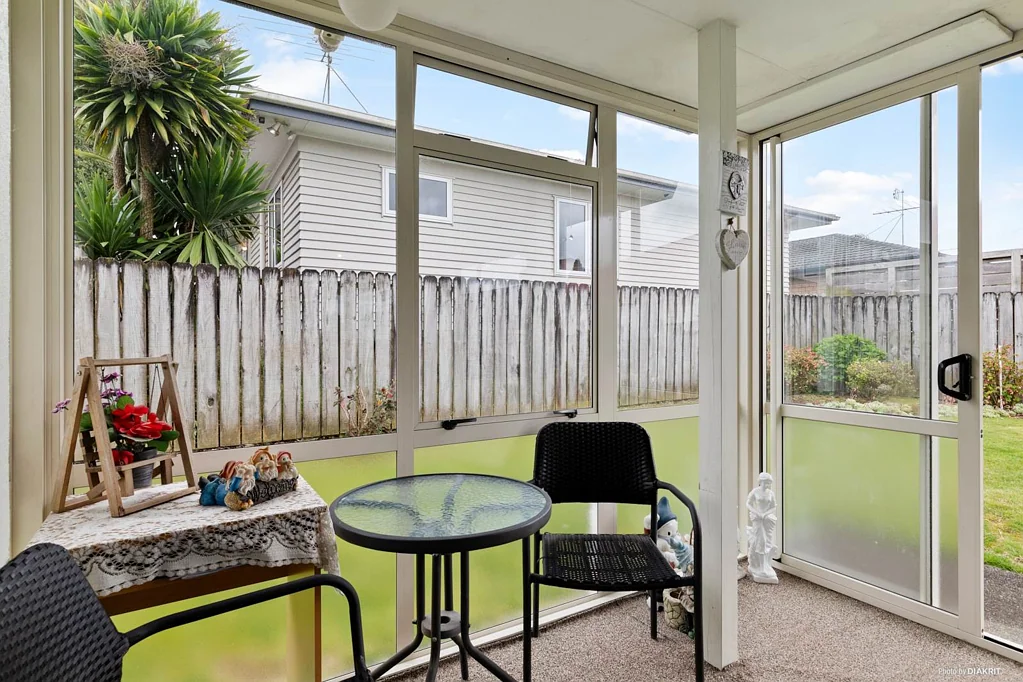Pukekohe 2房  Experience Relaxed Living with a Modern Touch