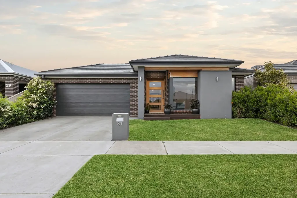 31 Karol Street, Alfredton, VIC 3350