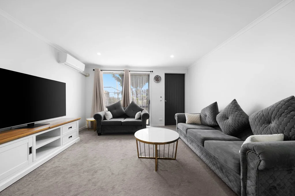 Papakura 3房  Easy to Manage and Zoned for Kauri Flats School