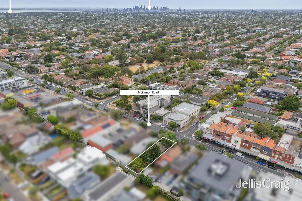 128 Mckinnon Road, Mckinnon, VIC 3204