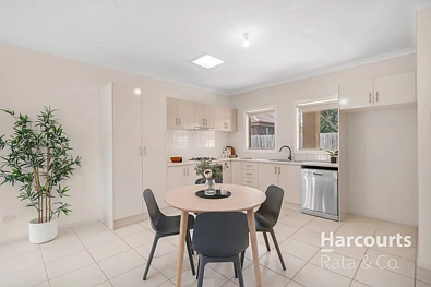 Unit 2/49 PEPPERCORN PARADE, EPPING, 2 Kuwarto, 1 Banyo, Unit