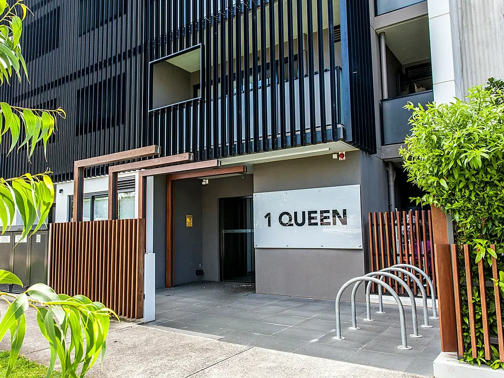 Modern one bedroom apartment