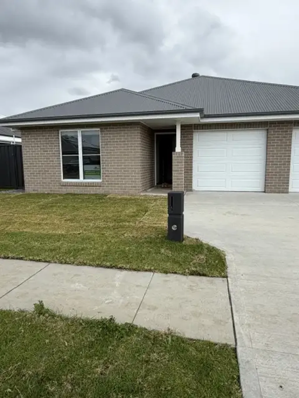 Brand New Living with Style & Comfort!