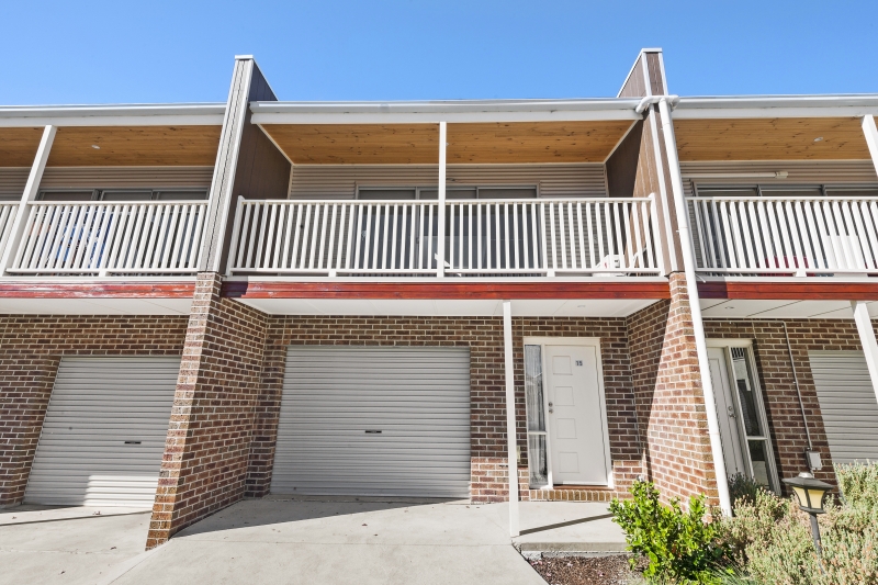 15 WITTIG WAY, GOLDEN POINT VIC 3350, 0 Kuwarto, 0 Banyo, Townhouse